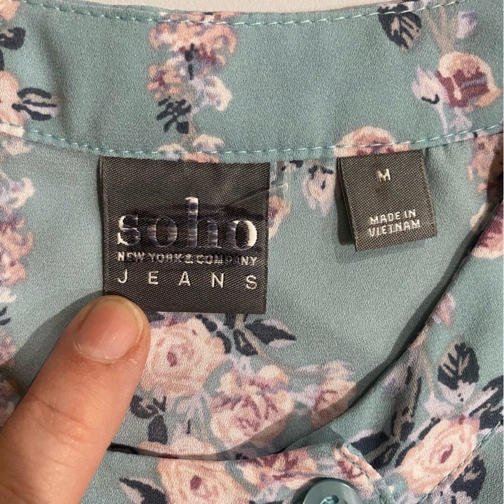 Floral Teal Blouse - Picture 7 of 11